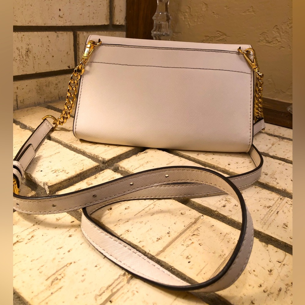 💥Moving to @the_bag_guy💥Michael Kors - Crossbody - White - Picture 11 of 17